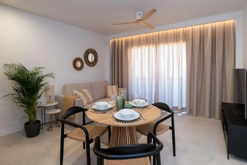 Boscan Luxury Apartment - Seaview&Central Torremolinos