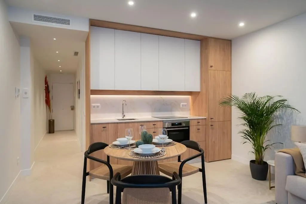 Boscan Luxury Apartment - Seaview&Central Torremolinos Spain