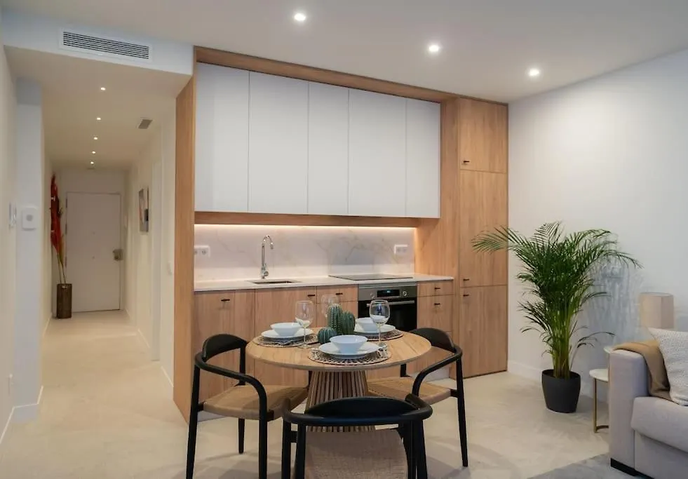 Boscan Luxury Apartment - Seaview&Central Torremolinos Spain